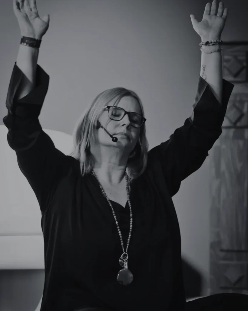 Annie Lauer Leading Meditation